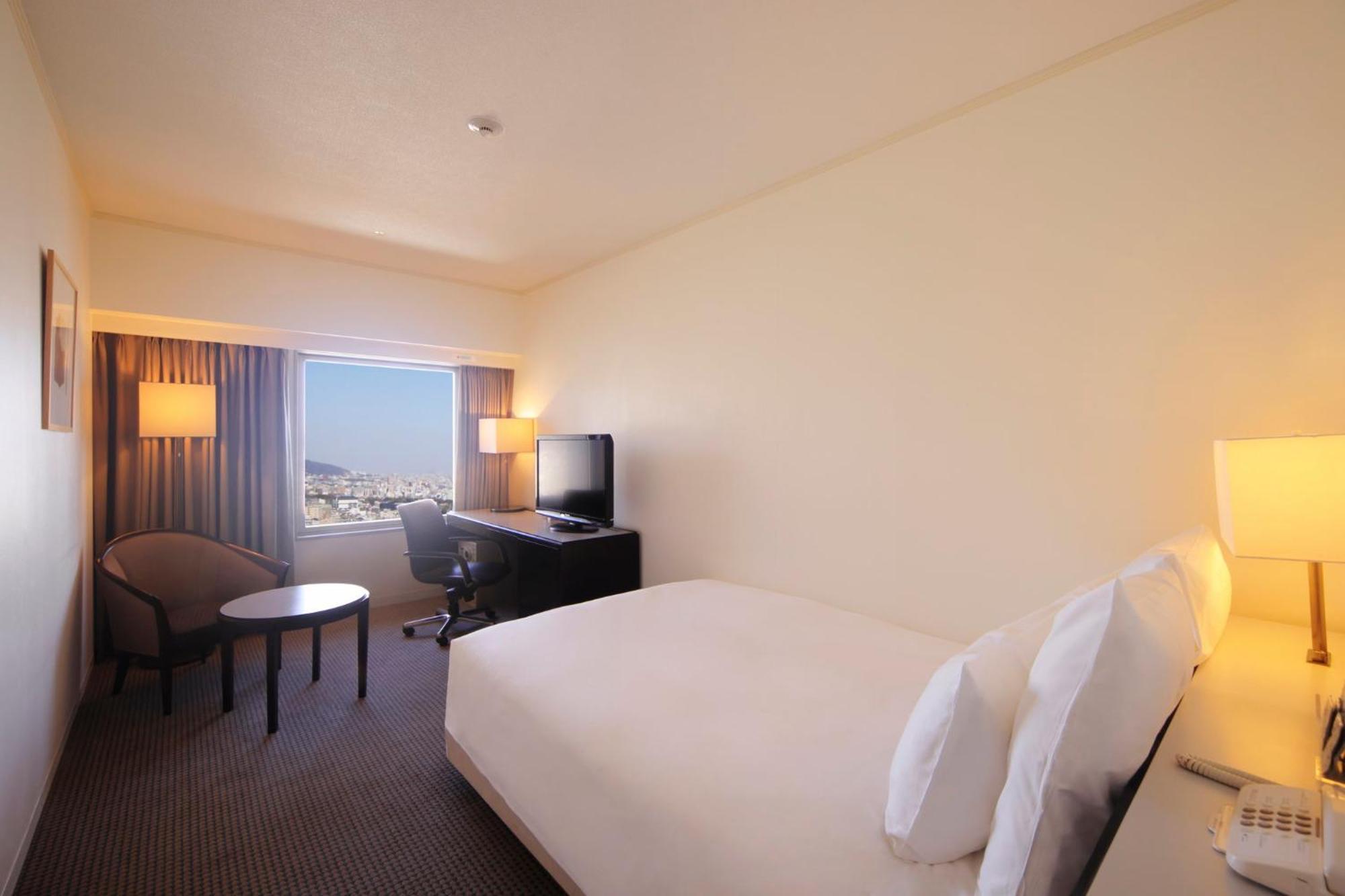 Hotel Ana Crowne Plaza By Ihg 5*