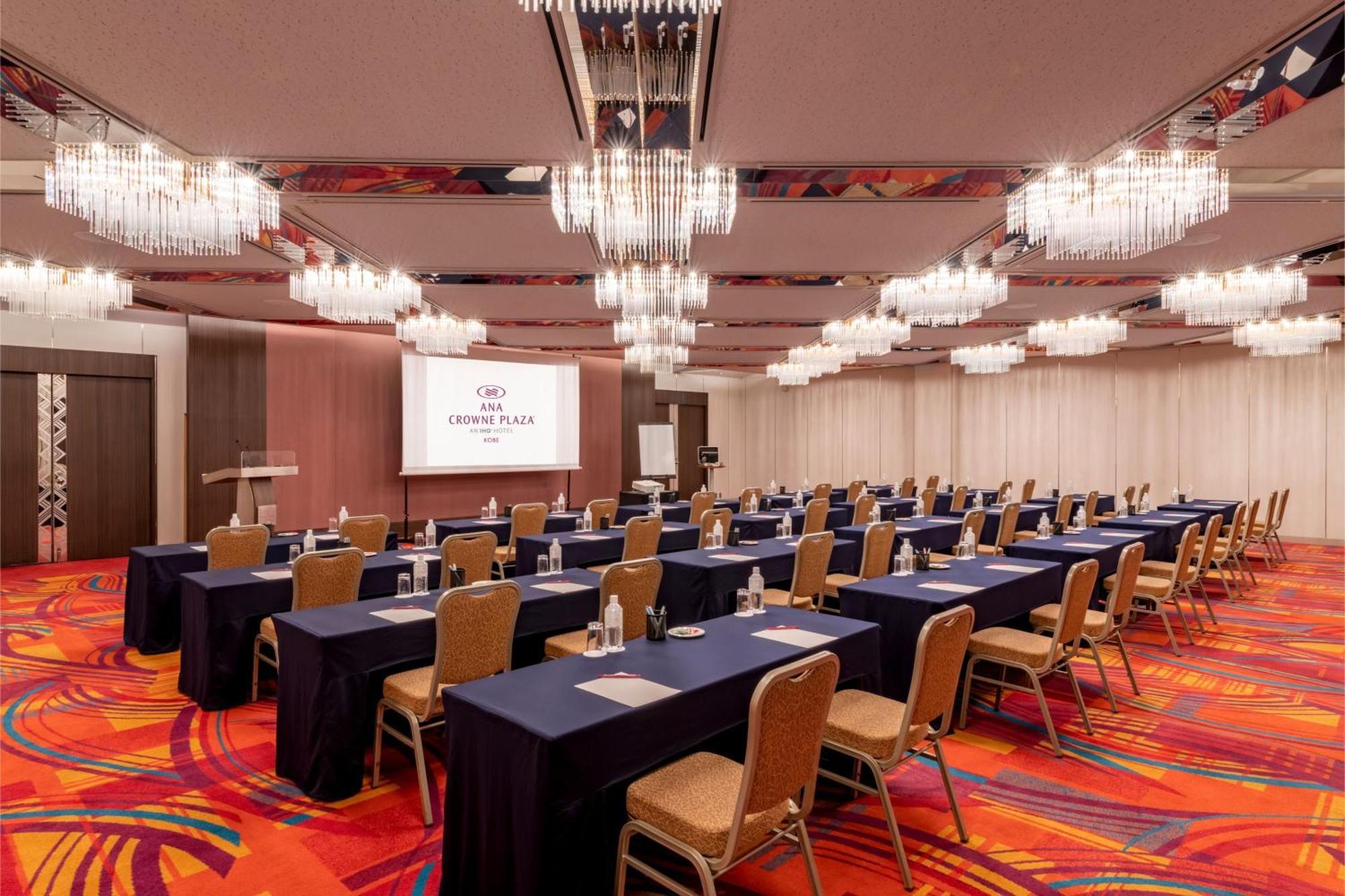 酒店 Ana Crowne Plaza By Ihg 5*